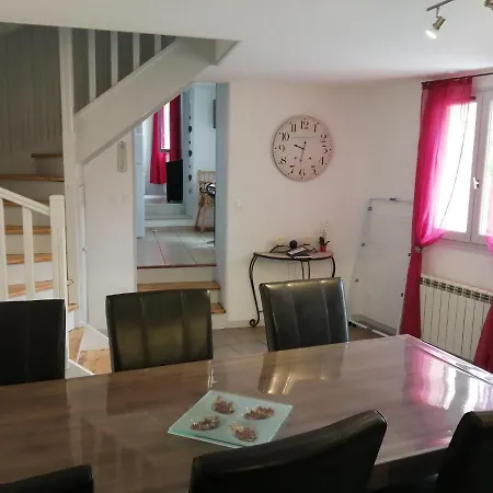 Semesterbostad Entre Et Foret